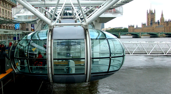 capsule of the London Eye